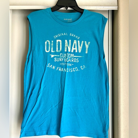 Sleeveless top - Picture 1 of 2